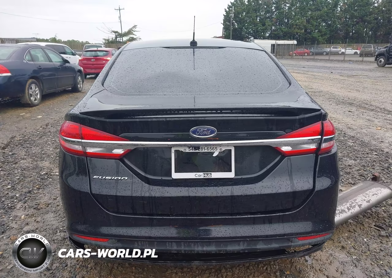 2017 Ford Fusion S VIN:3FA6P0G76HR288956 - 15