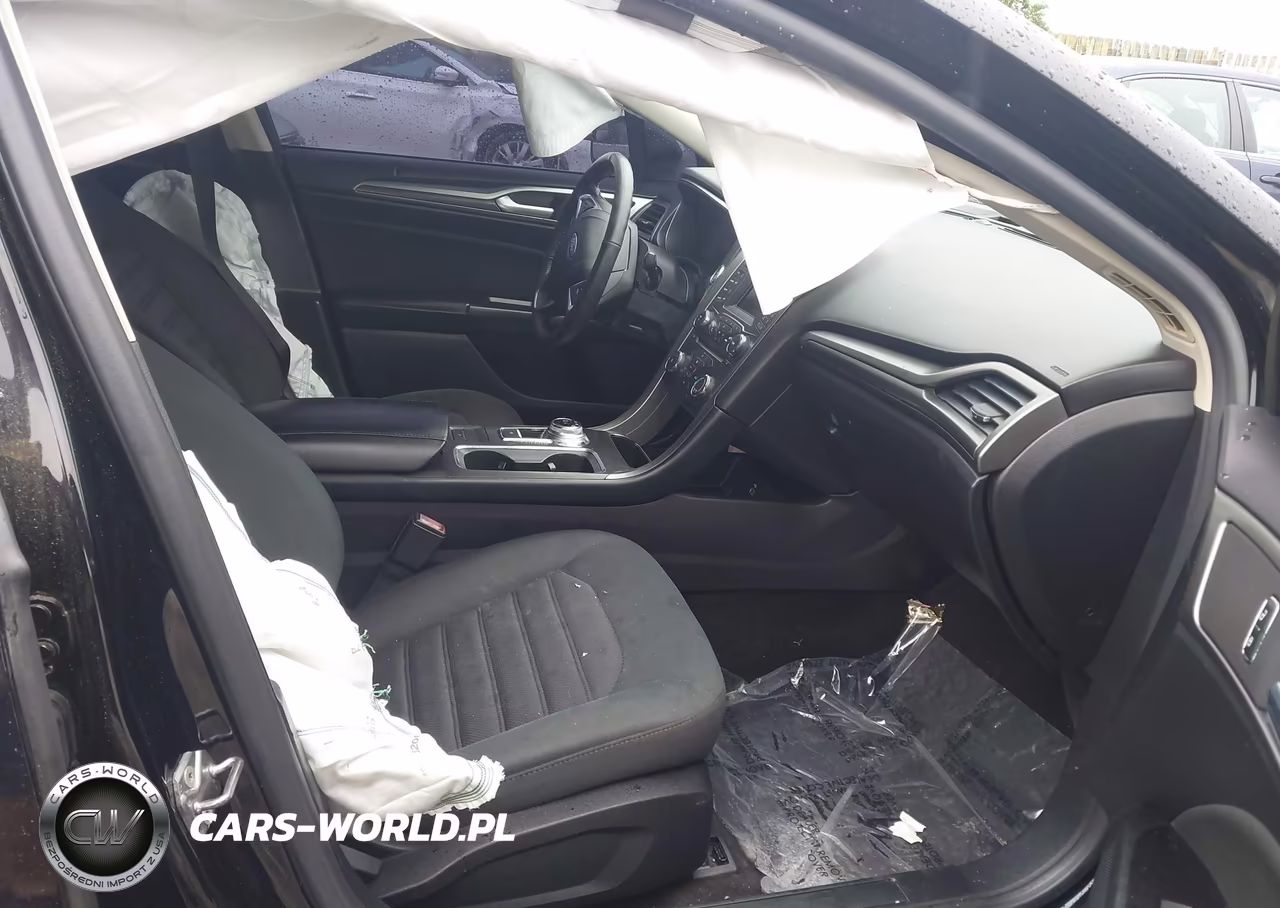 2017 Ford Fusion S VIN:3FA6P0G76HR288956 - 5