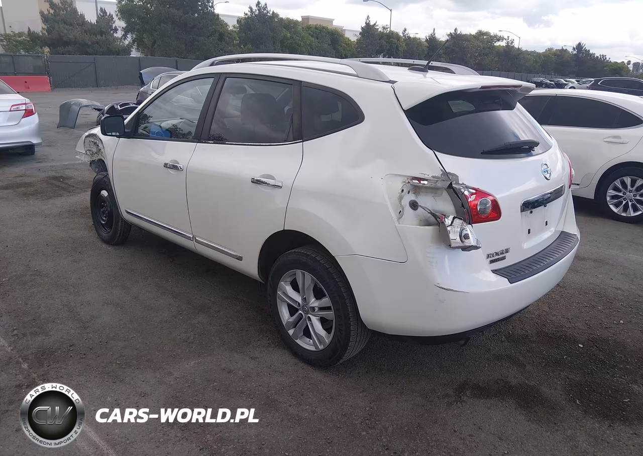 2015 Nissan Rogue Select S VIN:JN8AS5MT3FW671656 - 3