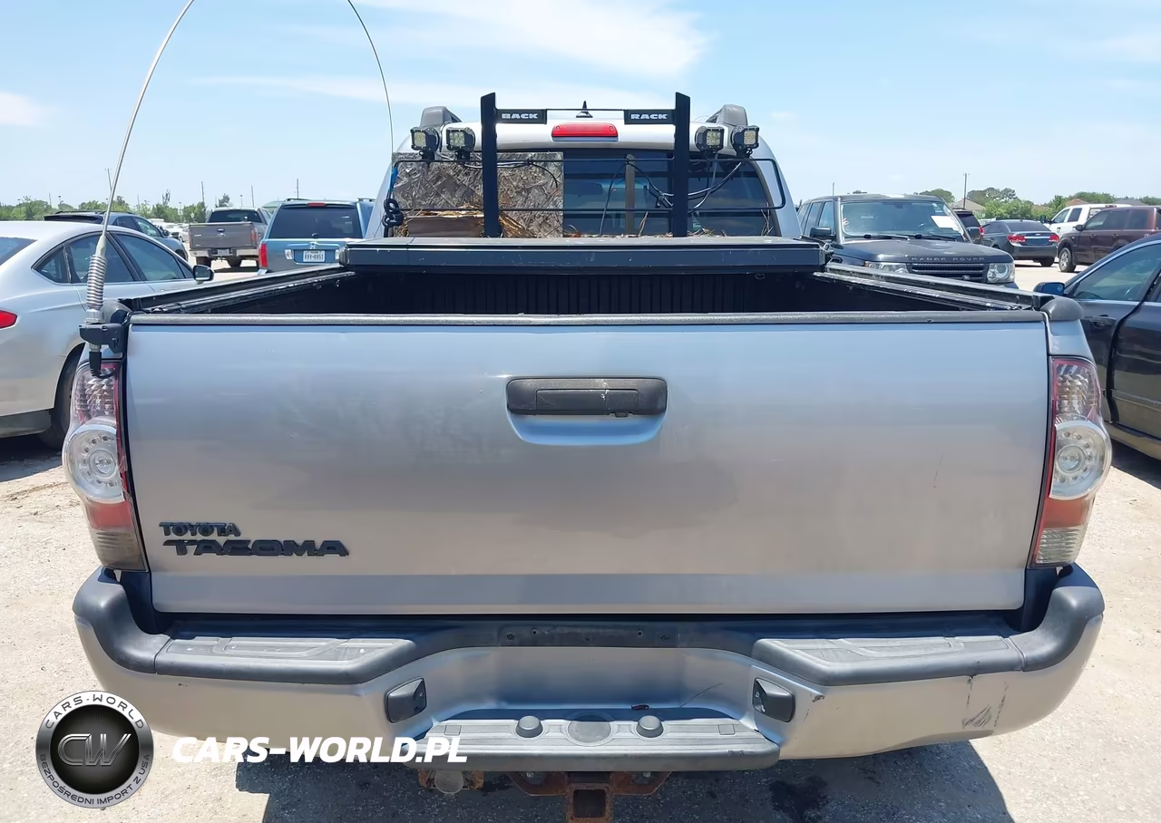 2015 Toyota Tacoma Base V6 VIN:3TMMU4FN3FM080108 - 16
