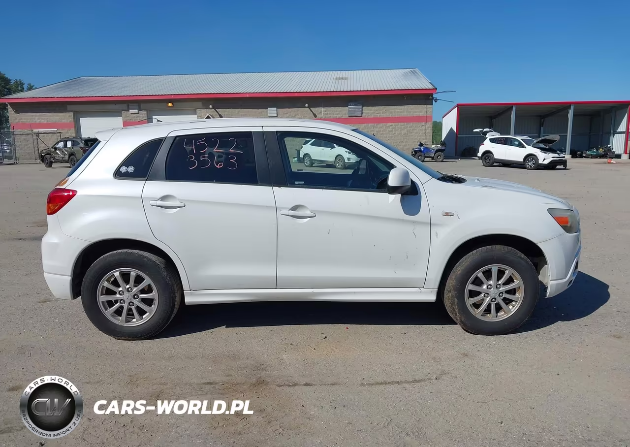 2011 Mitsubishi Outlander Sport Es VIN:JA4AP3AUXBZ014869 - 14