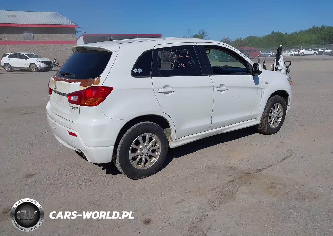 2011 Mitsubishi Outlander Sport Es VIN:JA4AP3AUXBZ014869 - 4