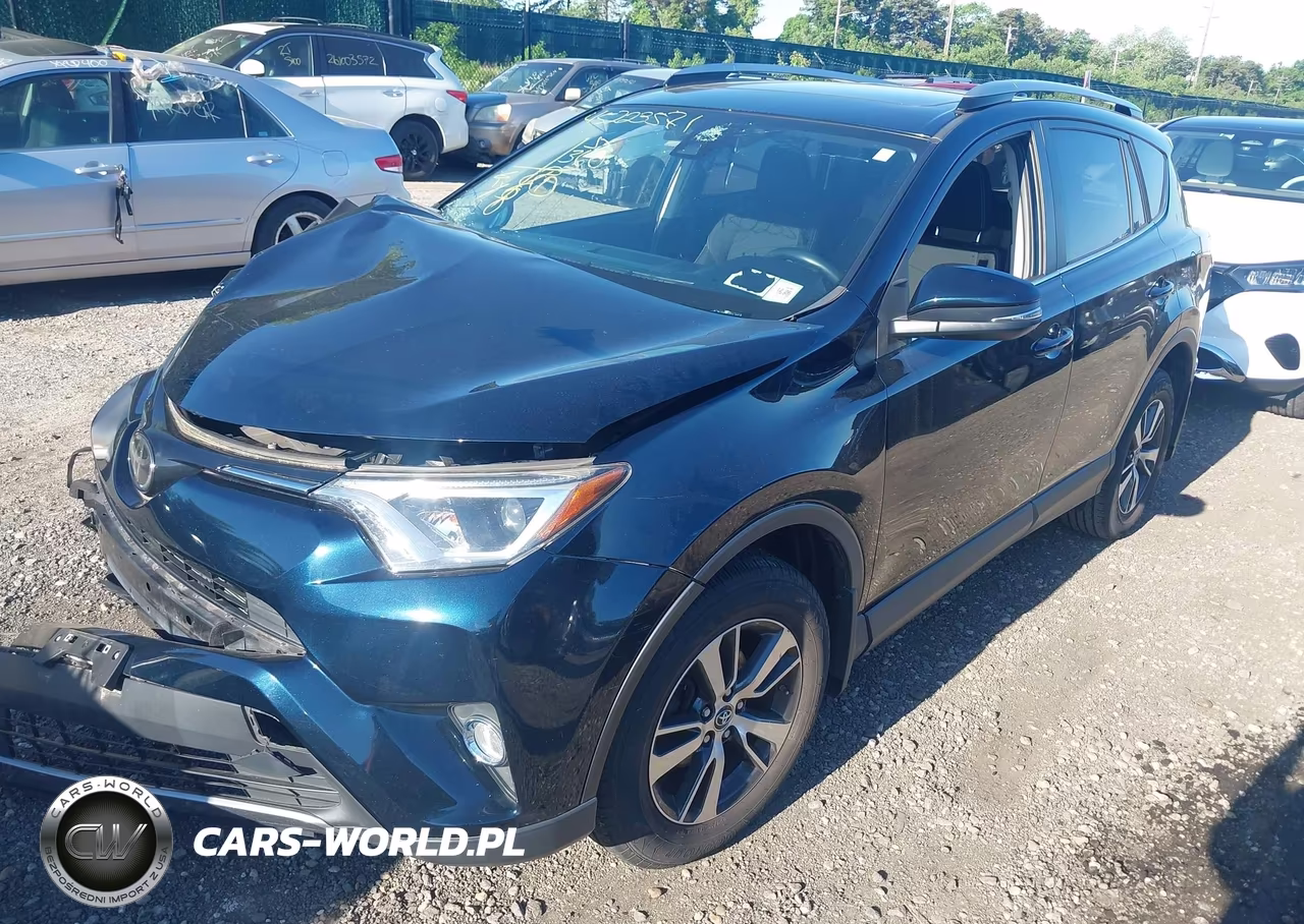 2017 Toyota Rav4 Xle VIN:JTMRFREV3HD220493 - 2