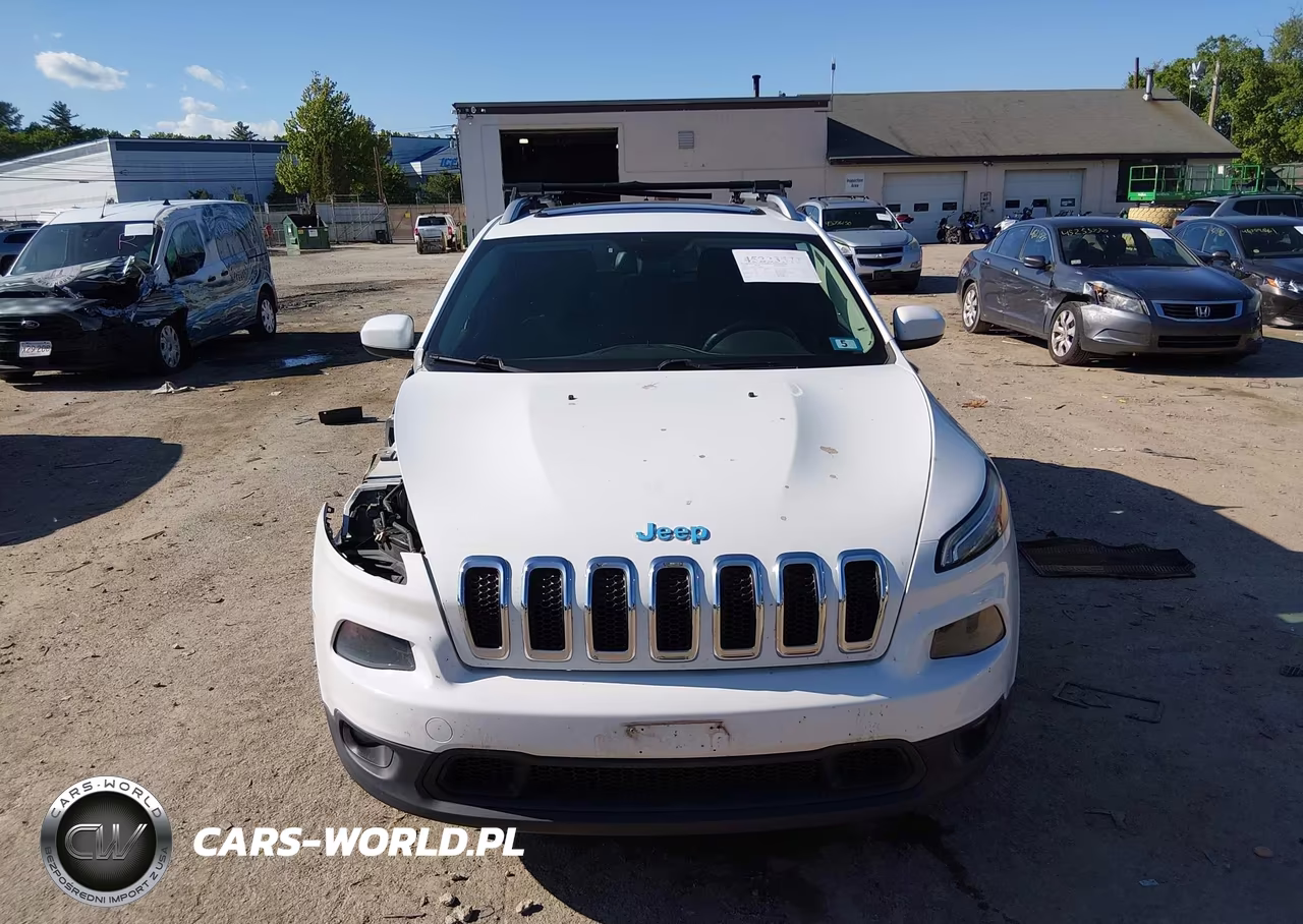 2014 Jeep Cherokee Latitude VIN:1C4PJMCS4EW184265 - 13