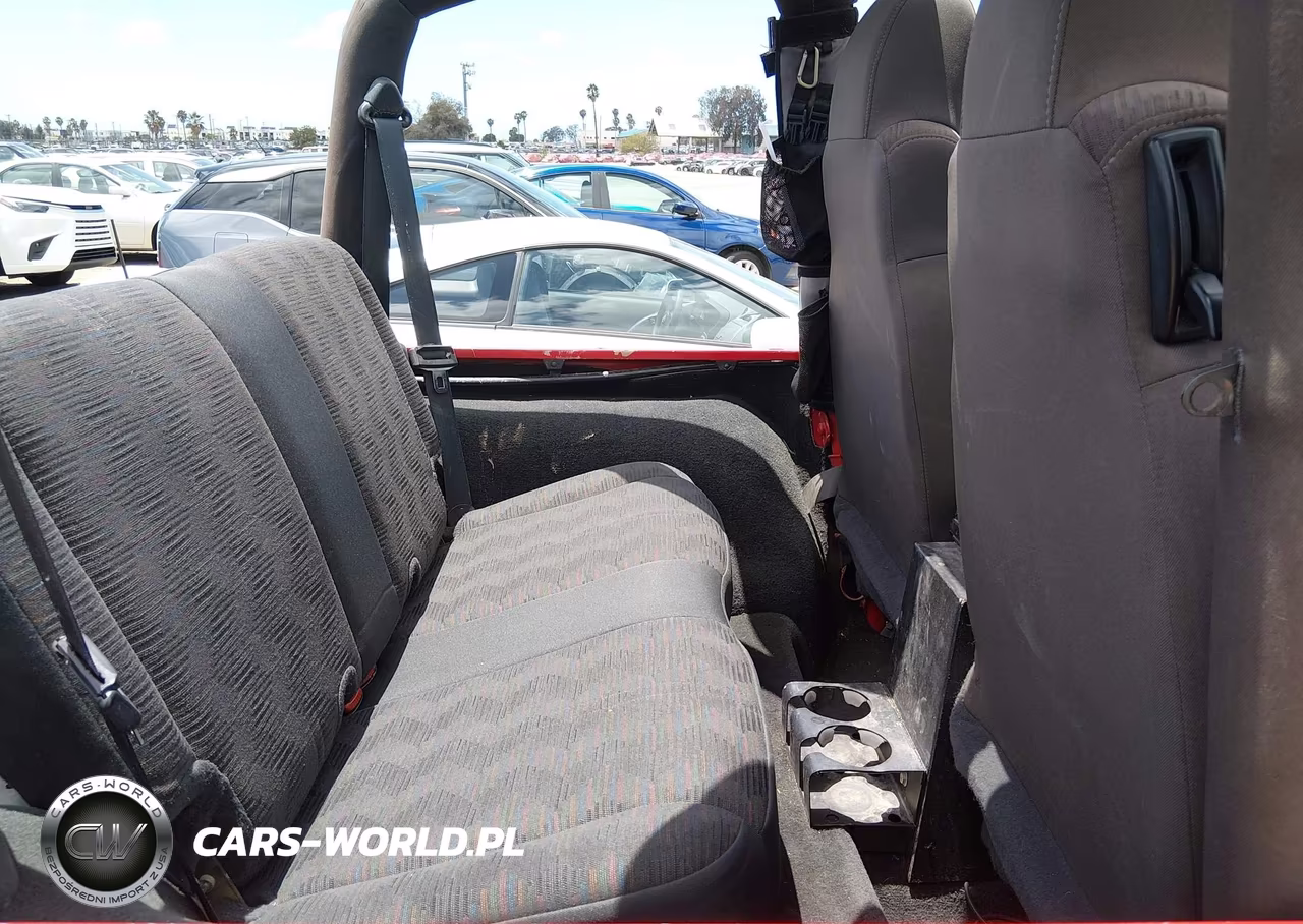 2005 Jeep Wrangler Rubicon VIN:1J4FA69S55P359755 - 8