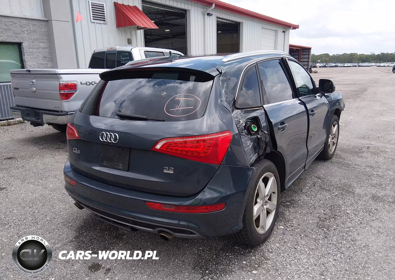 2011 Audi Q5 3.2 Premium Plus VIN:WA1DKAFP1BA042481 - 4