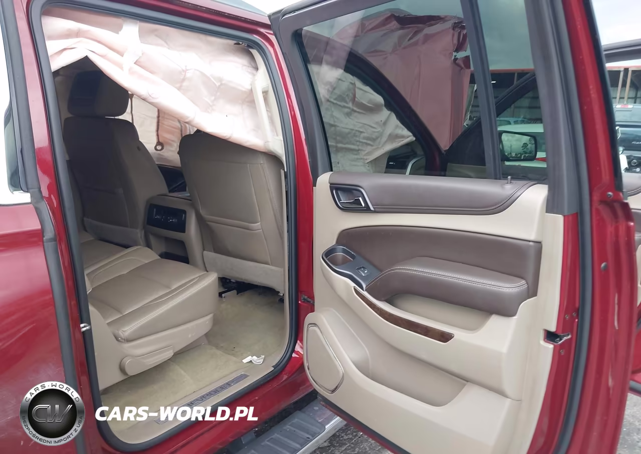 2016 Chevrolet Suburban Lt VIN:1GNSCHKCXGR380614 - 8