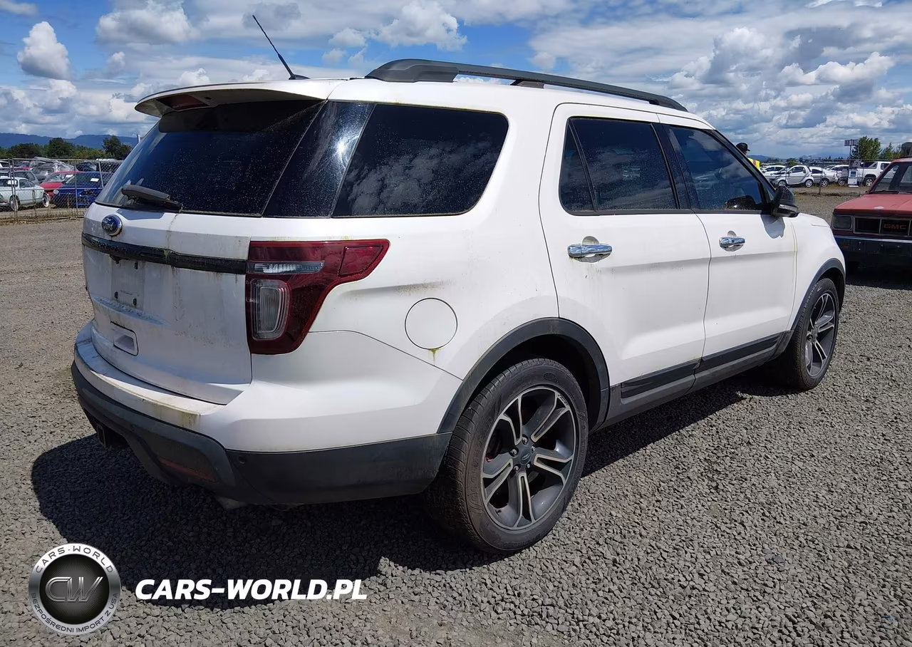 2014 Ford Explorer Sport VIN:1FM5K8GTXEGB18579 - 4