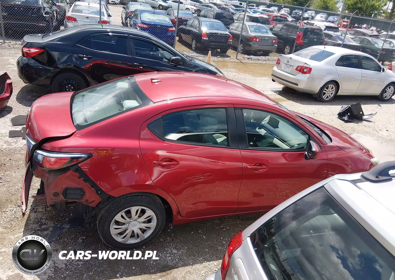2019 Toyota Yaris L VIN:3MYDLBYV0KY506667 - 14
