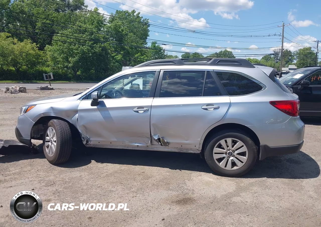 2016 Subaru Outback 2.5I Premium VIN:4S4BSACC4G3298393 - 14
