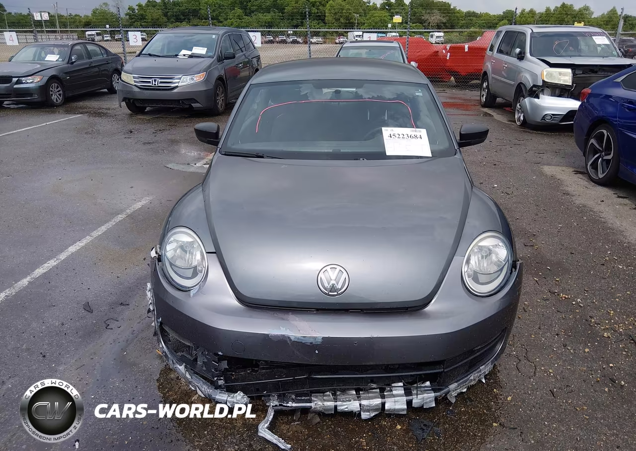 2014 Volkswagen Beetle 2.5L Entry VIN:3VWFP7AT8EM625206 - 12