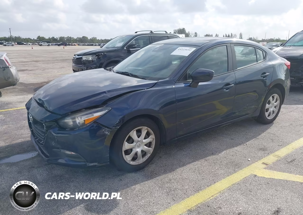 2018 Mazda Mazda3 Sport VIN:3MZBN1U76JM169247 - 2