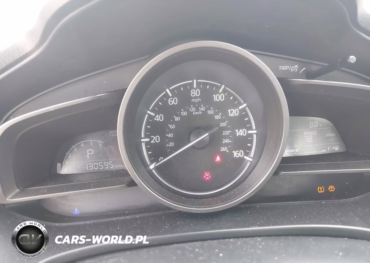 2018 Mazda Mazda3 Sport VIN:3MZBN1U76JM169247 - 7