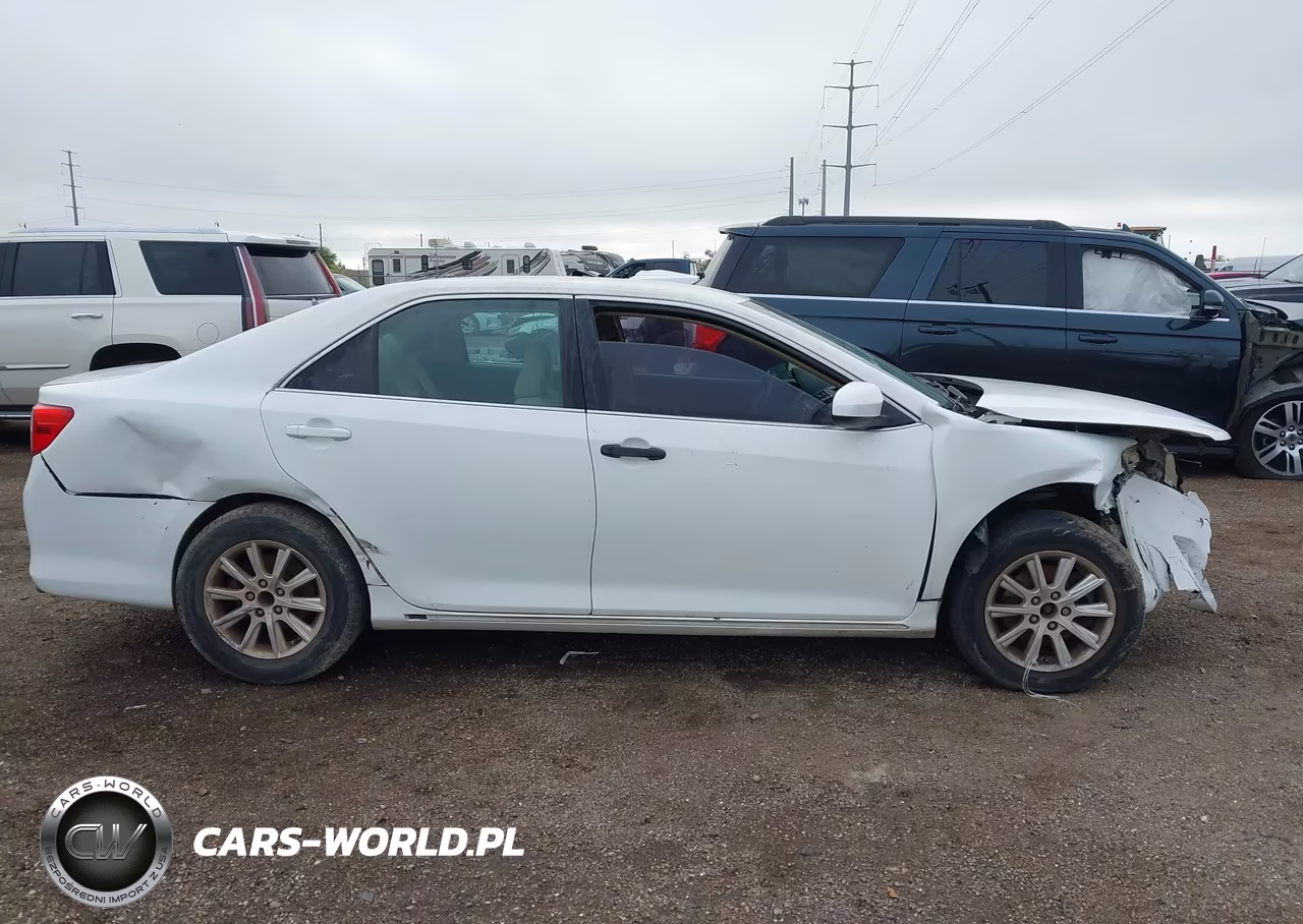 2012 Toyota Camry Le VIN:4T1BF1FK5CU518720 - 13