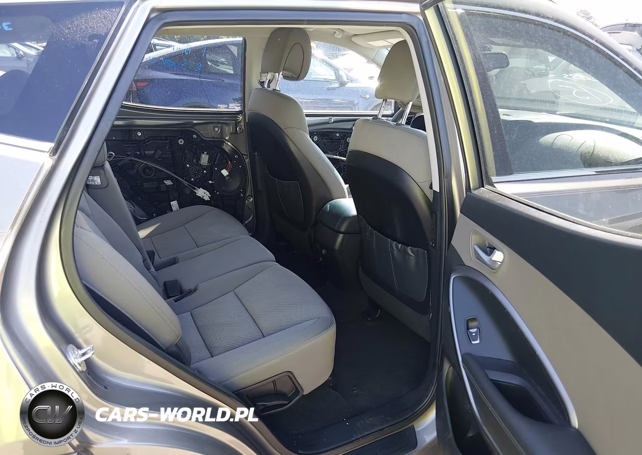 2017 Hyundai Santa Fe Sport 2.4L VIN:5NMZUDLB1HH002996 - 8