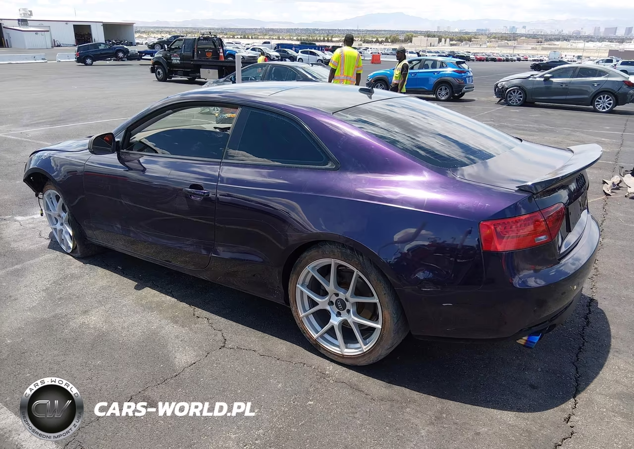 2013 Audi A5 2.0T Premium VIN:WAULFAFRXDA037593 - 3