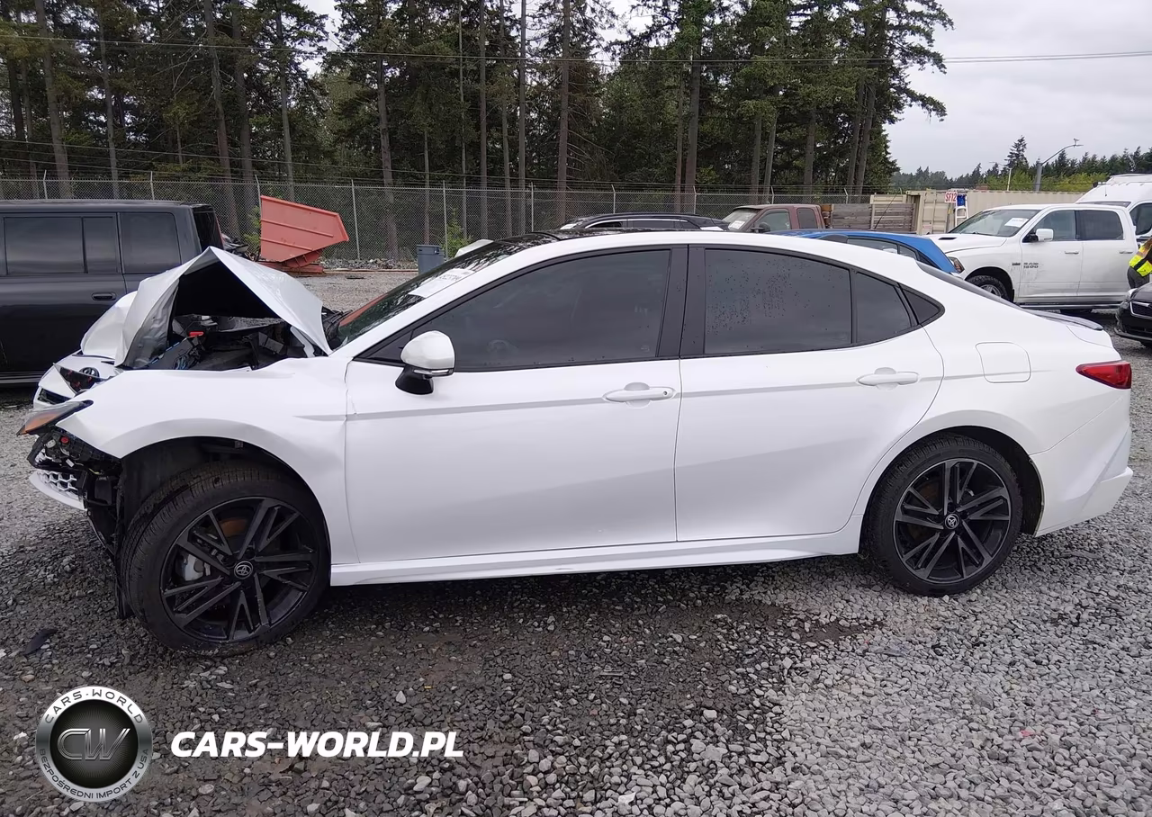 2025 Toyota Camry Xse VIN:4T1DBADK2SU501749 - 15