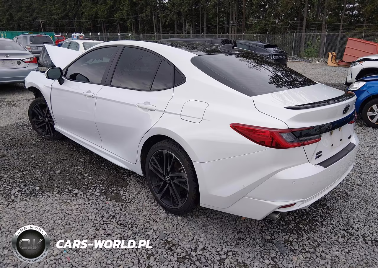 2025 Toyota Camry Xse VIN:4T1DBADK2SU501749 - 3