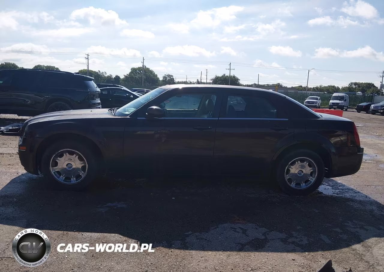 2005 Chrysler 300 Touring VIN:2C3JA53G45H116106 - 13