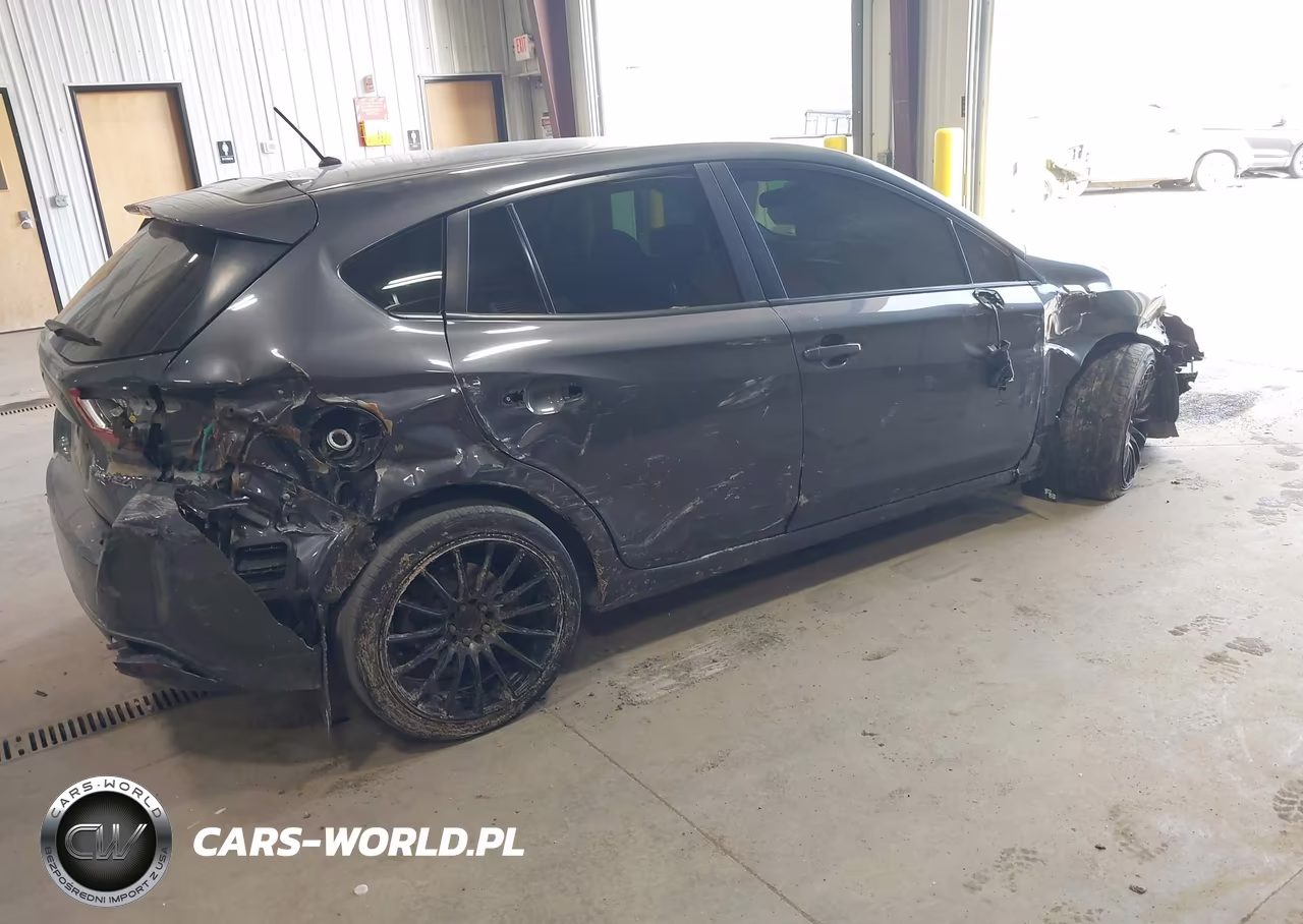 2018 Subaru Impreza 2.0I VIN:4S3GTAA6XJ3739889 - 4