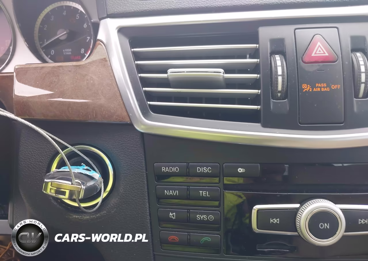 2012 Mercedes-Benz E 350 VIN:WDDHF5KBXCA616046 - 11
