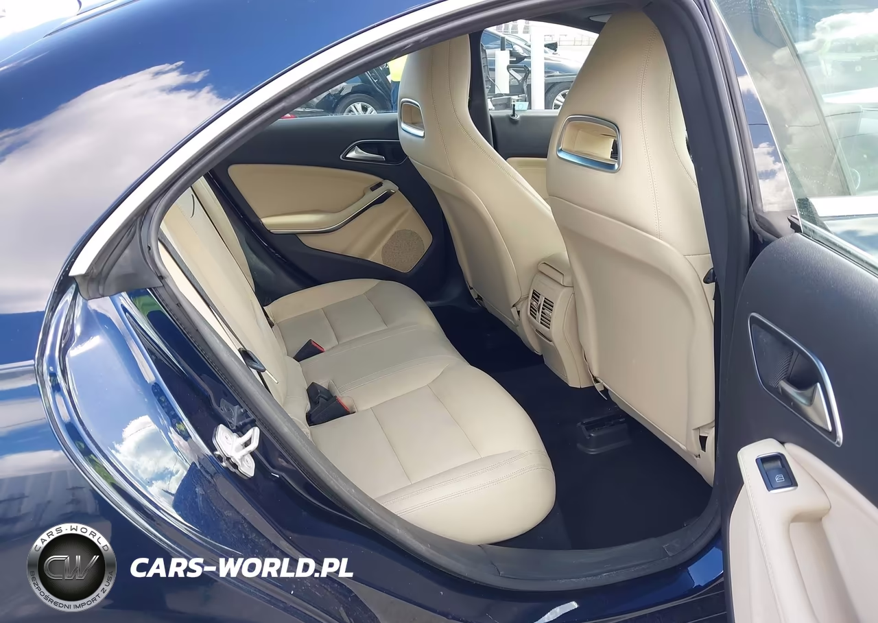 2018 Mercedes-Benz Cla 250 VIN:WDDSJ4EB6JN528501 - 8