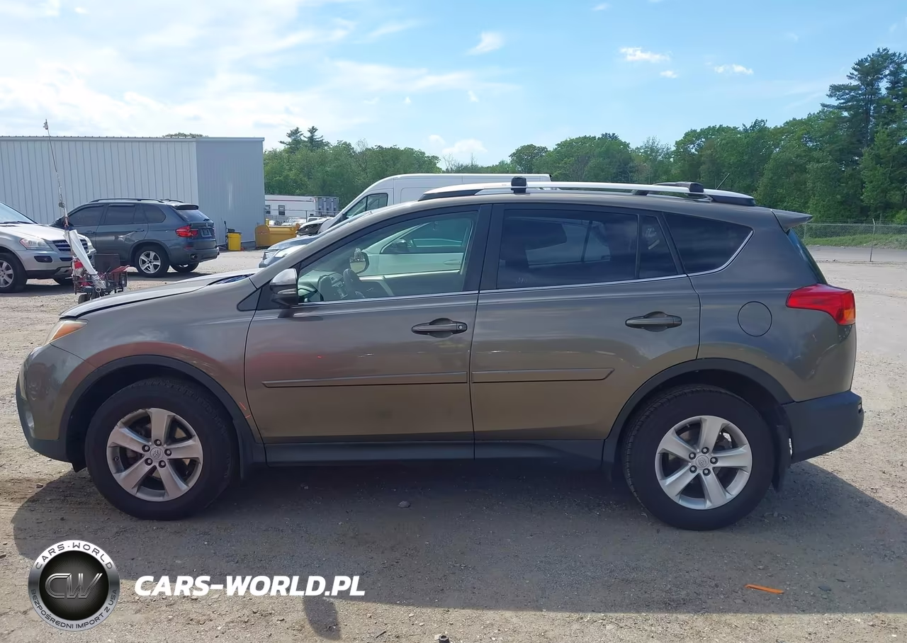 2014 Toyota Rav4 Xle VIN:JTMRFREV8ED066875 - 15