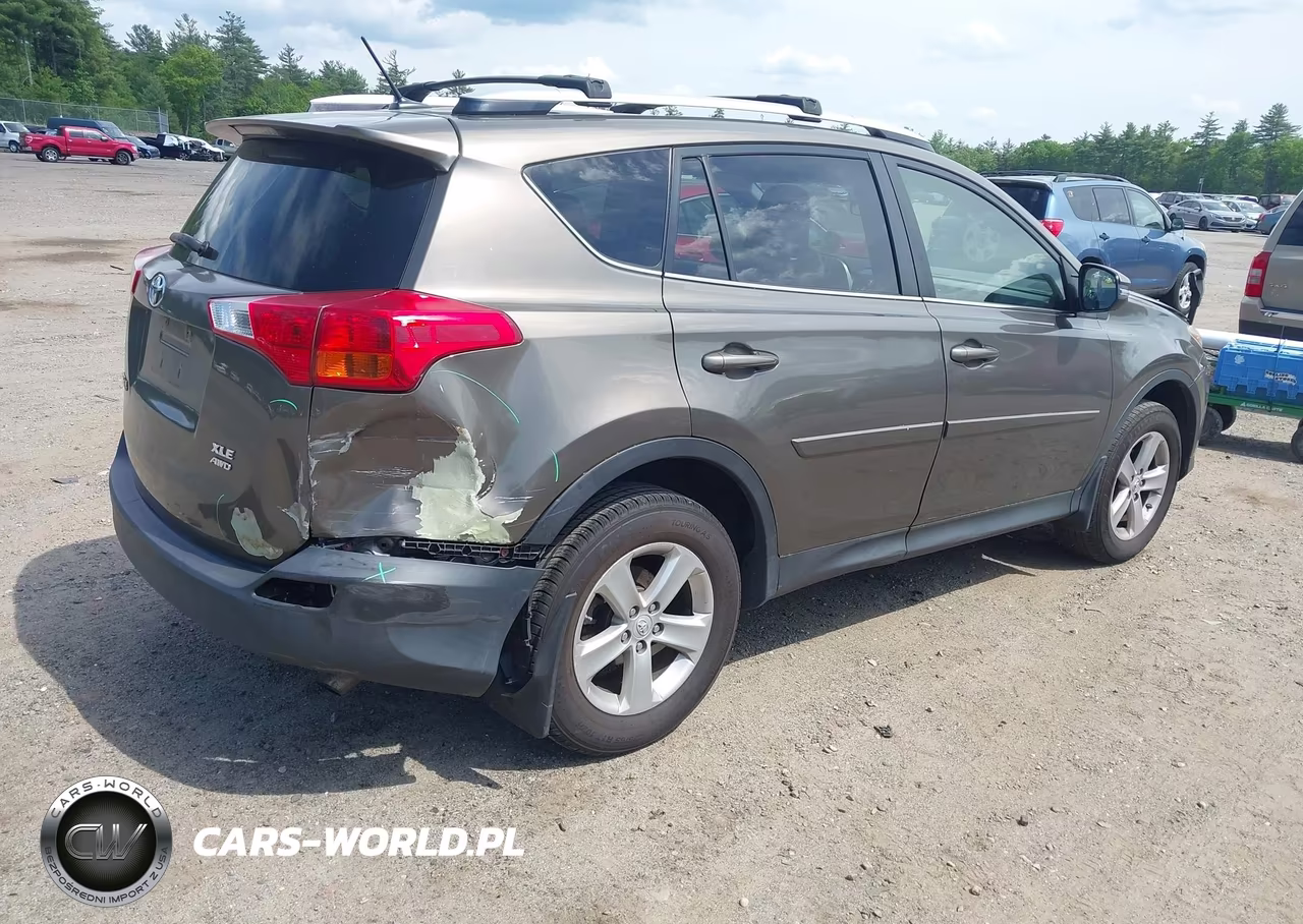 2014 Toyota Rav4 Xle VIN:JTMRFREV8ED066875 - 4