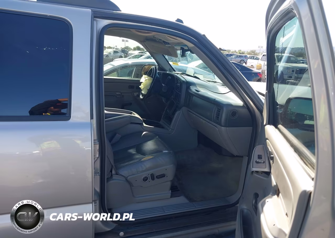 2005 Chevrolet Suburban 1500 Z71 VIN:3GNFK16Z75G167482 - 5