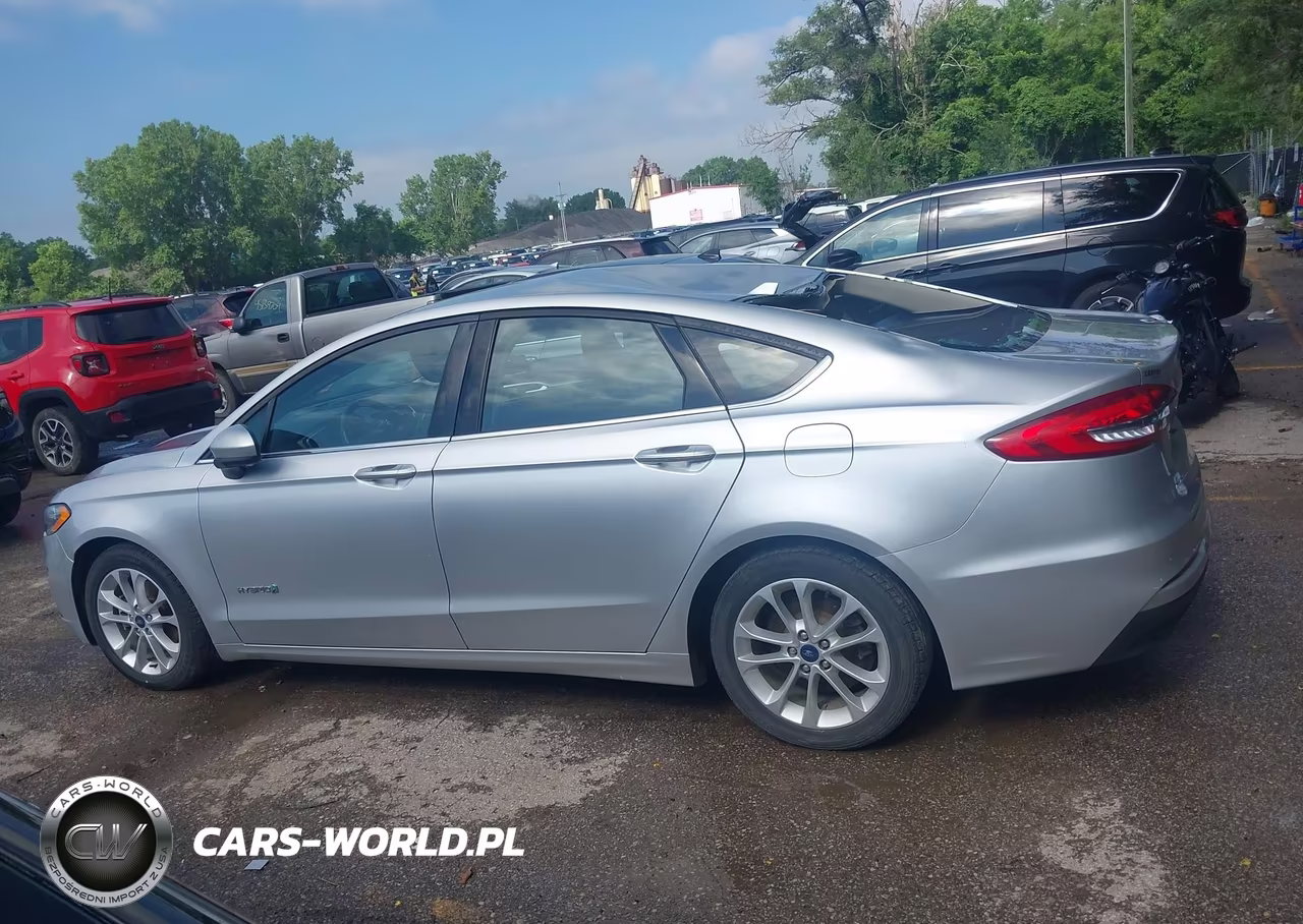 2019 Ford Fusion Hybrid Se VIN:3FA6P0LU4KR257692 - 15