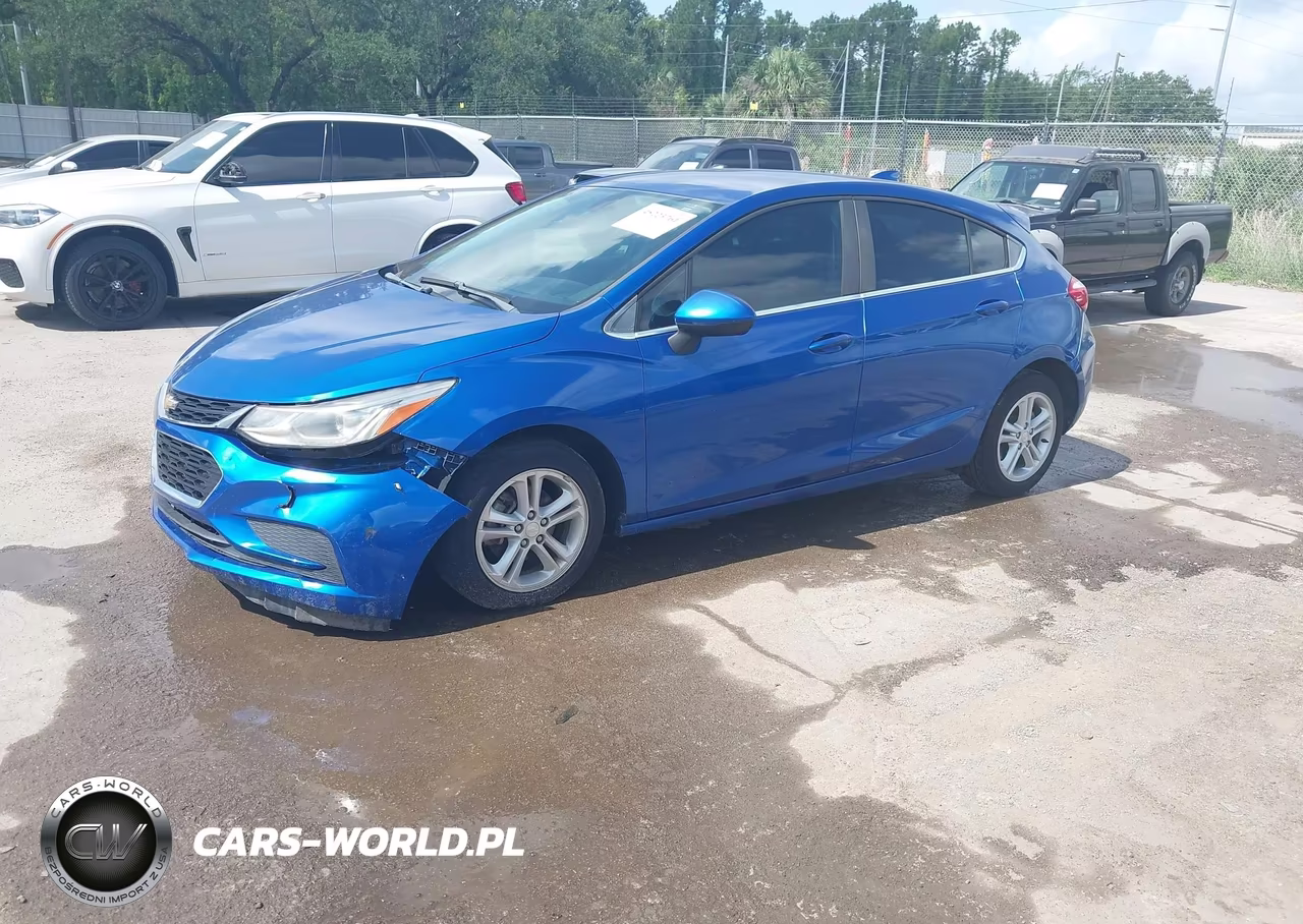 2018 Chevrolet Cruze Lt Auto VIN:3G1BE6SM5JS607639 - 2