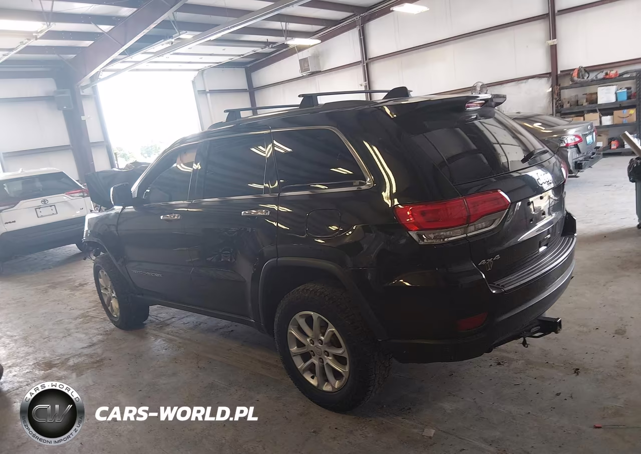 2014 Jeep Grand Cherokee Laredo VIN:1C4RJFAGXEC361941 - 3