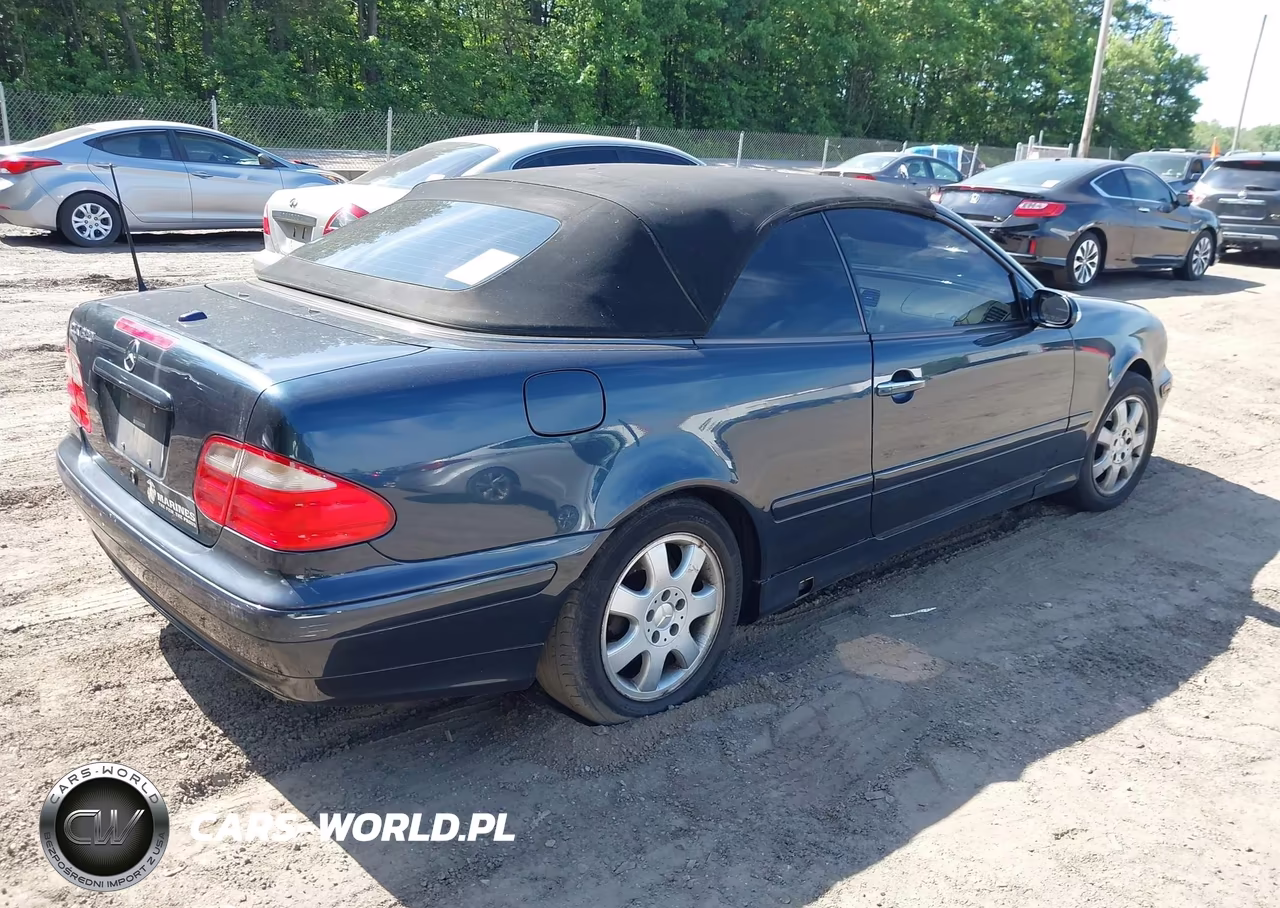 2001 Mercedes-Benz Clk 320 VIN:WDBLK65G41T062905 - 4
