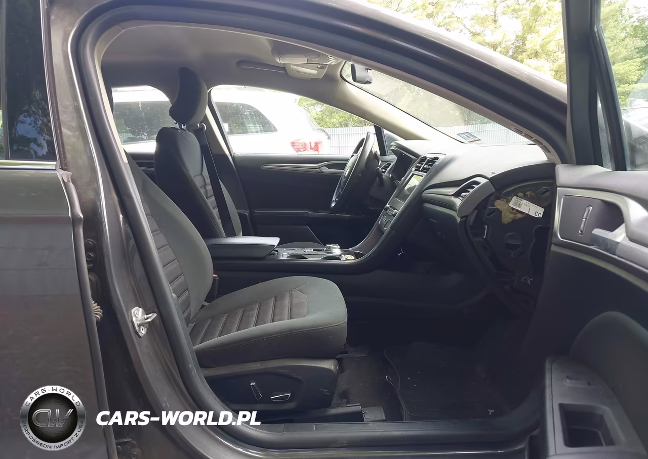2018 Ford Fusion Se VIN:3FA6P0HD3JR199694 - 5