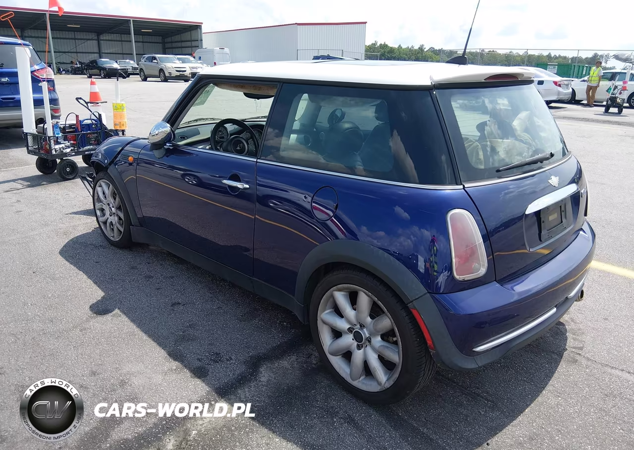 2005 Mini Cooper VIN:WMWRC33455TJ64796 - 3