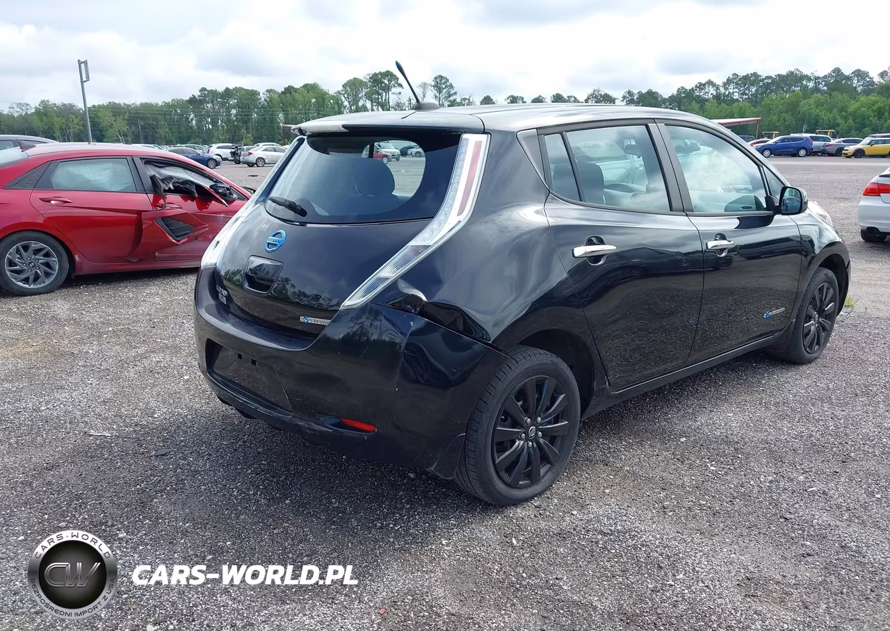 NISSAN LEAF VIN:1N4AZ0CP1DC407189 - 4