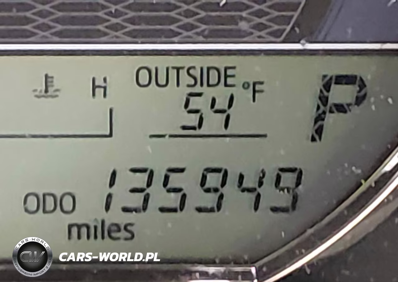 2015 Toyota Corolla L VIN:2T1BURHE3FC254947 - 15