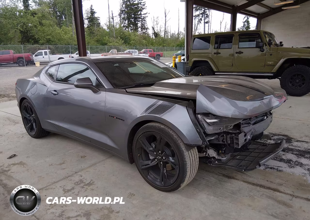 2021 Chevrolet Camaro Rwd 2Lt – zdjęcie 1 z 17