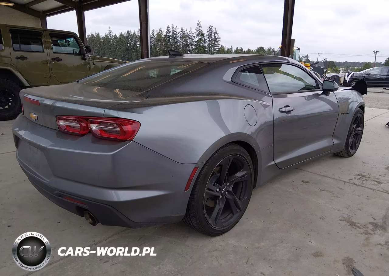 2021 Chevrolet Camaro Rwd 2Lt VIN:1G1FD1RS3M0135979 - 4