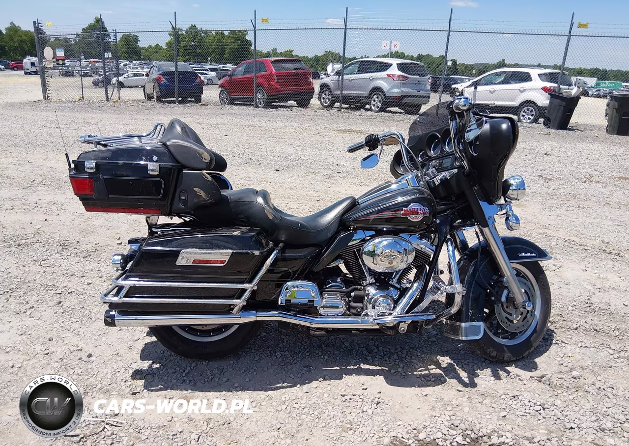 2006 Harley-Davidson Flhtcui VIN:1HD1FCW116Y703989 - 12