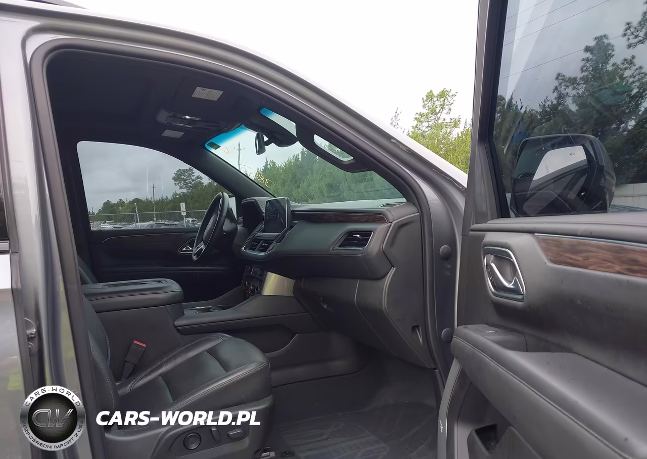 2021 Chevrolet Suburban 4Wd Z71 VIN:1GNSKDKD9MR192330 - 5