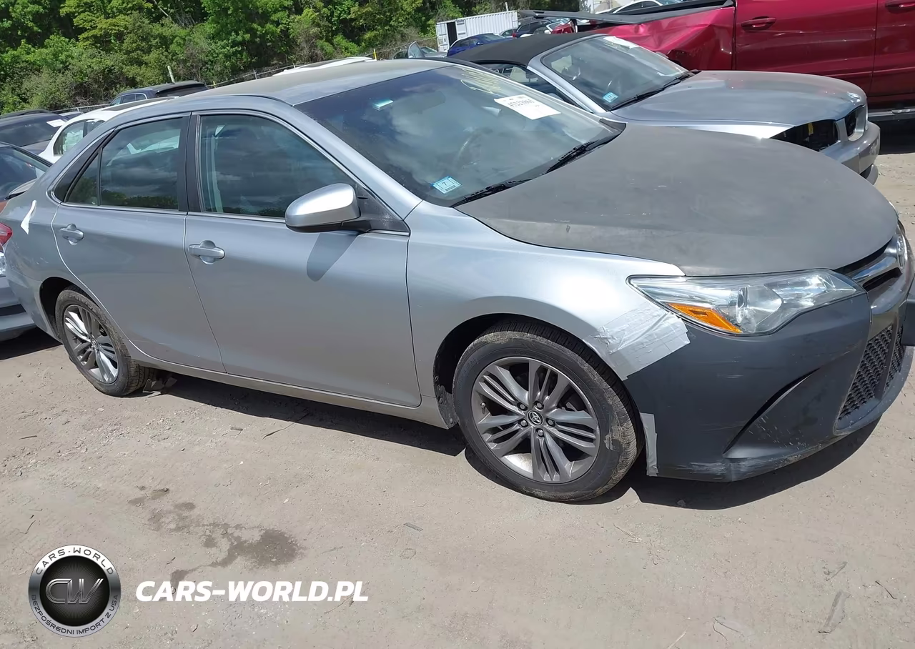 2015 Toyota Camry Se – zdjęcie 1 z 16