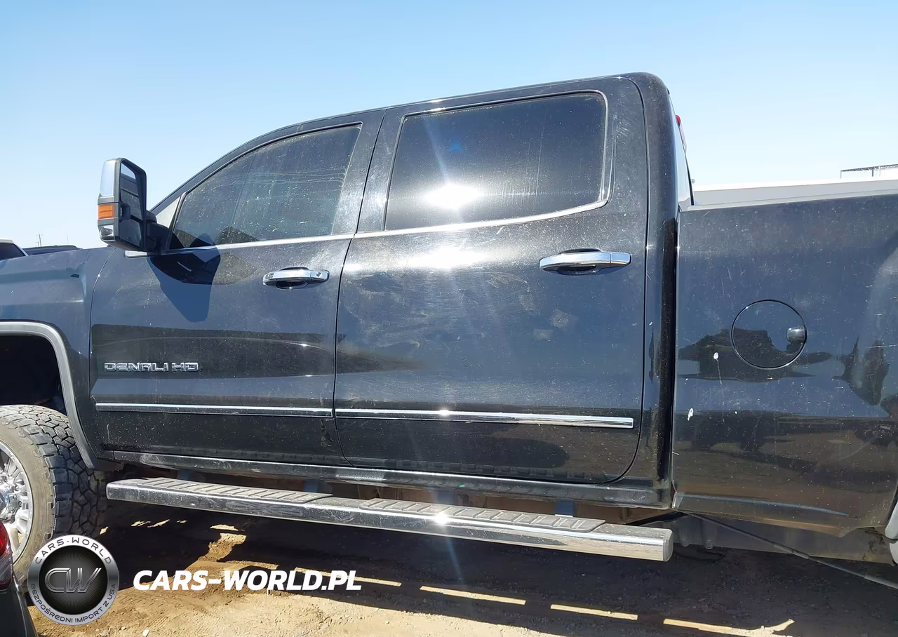 2015 GMC Sierra 2500Hd Denali VIN:1GT120E87FF569690 - 14