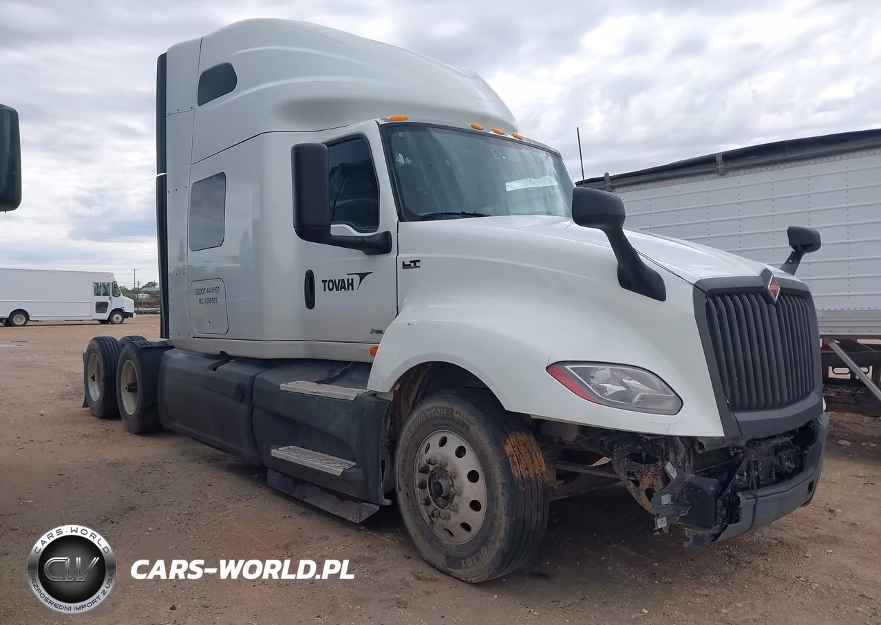 2021 International Lt – zdjęcie 1 z 19