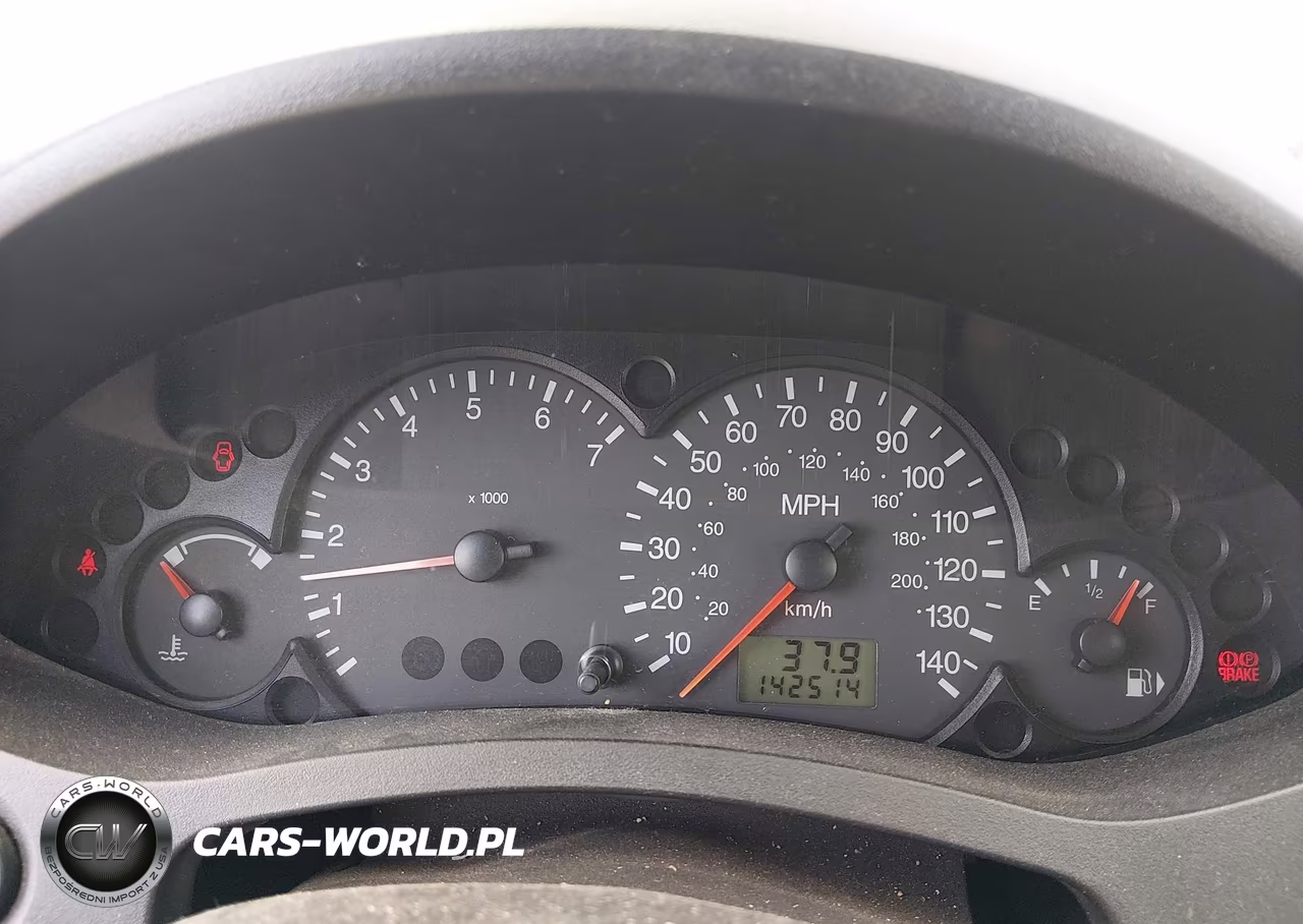 2005 Ford Focus Zx3 VIN:3FAHP31N75R125097 - 7