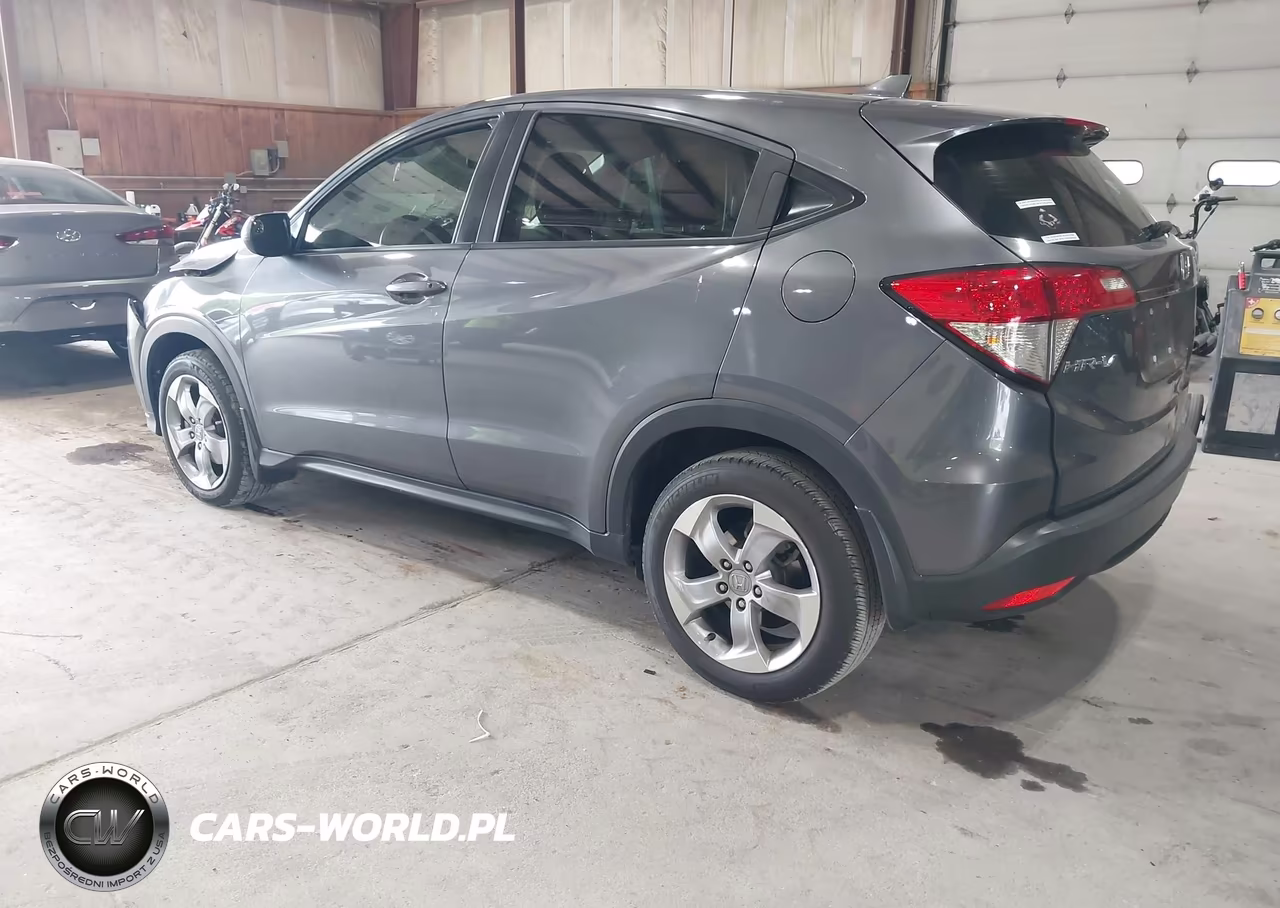 2022 Honda Hr-V Awd Lx VIN:3CZRU6H30NM744936 - 3