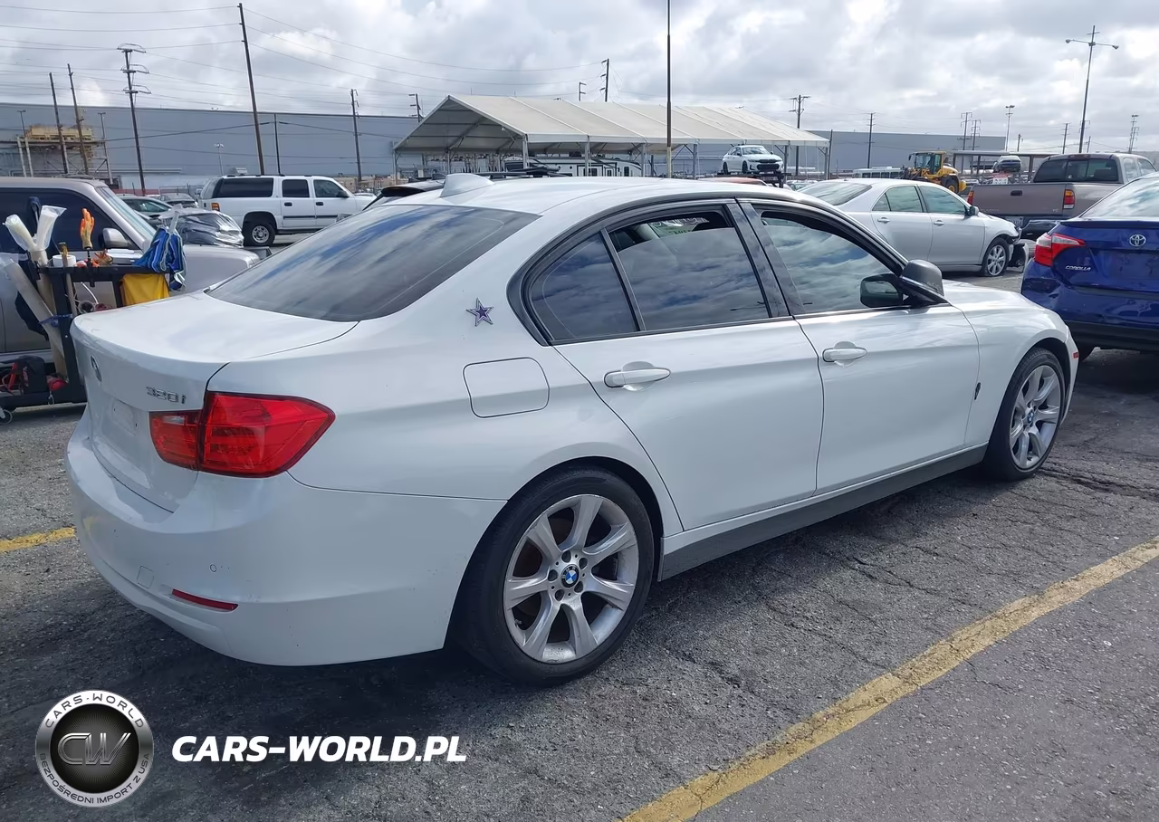 2015 BMW 320I VIN:WBA3B1G50FNT06199 - 4