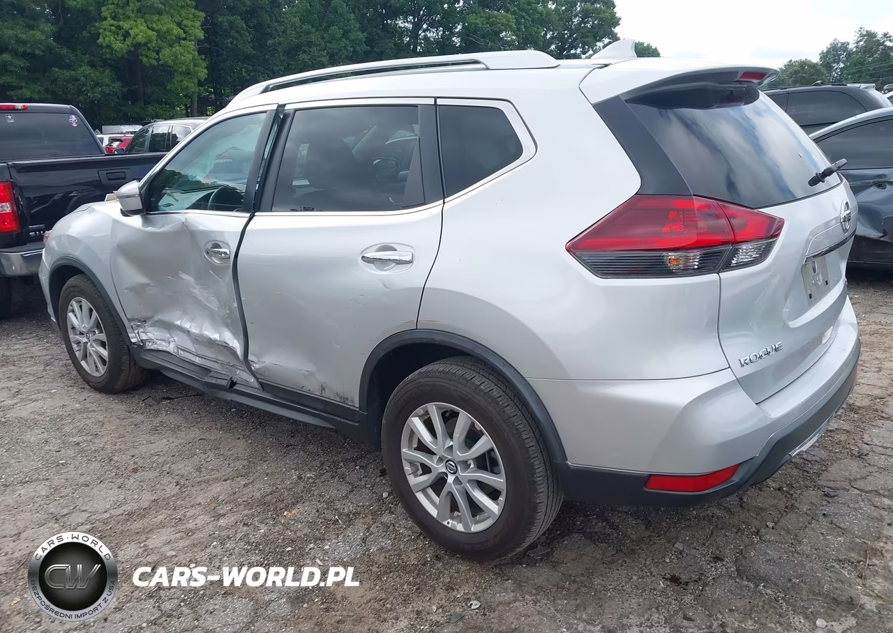 2018 Nissan Rogue Sv VIN:KNMAT2MT0JP553655 - 3