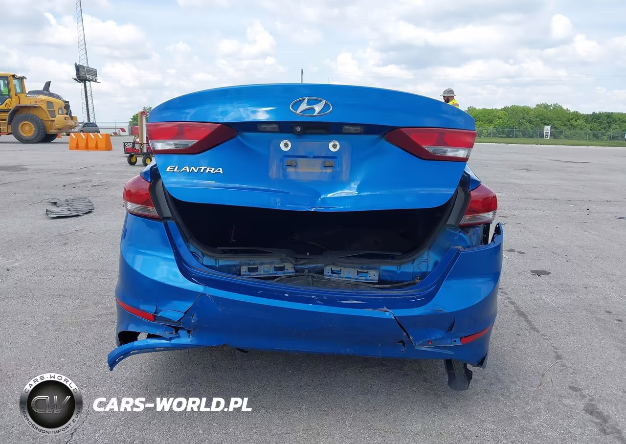 2018 Hyundai Elantra Value Edition VIN:KMHD84LFXJU451332 - 16