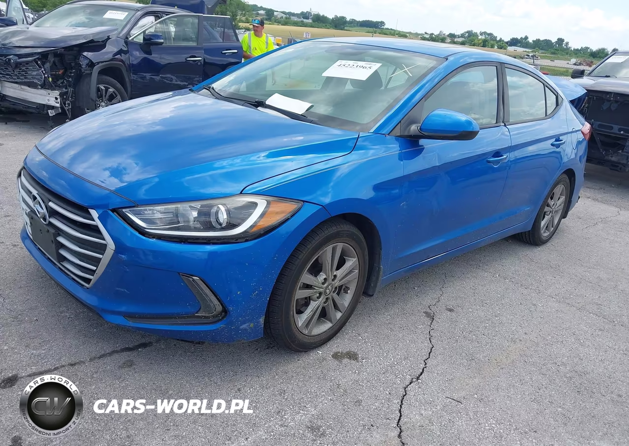 2018 Hyundai Elantra Value Edition VIN:KMHD84LFXJU451332 - 2